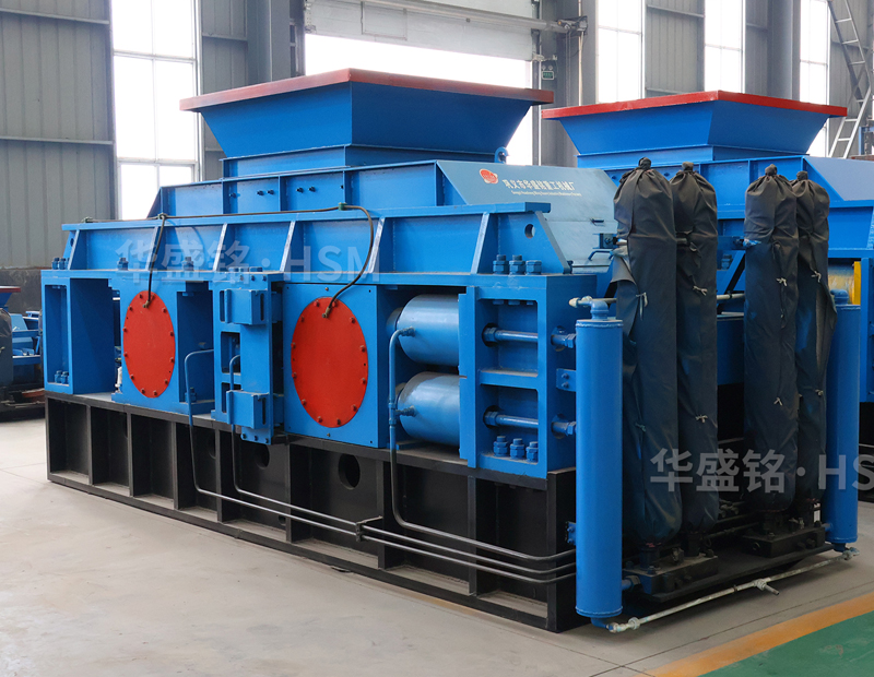 什么設(shè)備可破碎可制砂？新型對輥制砂機多少錢一臺？