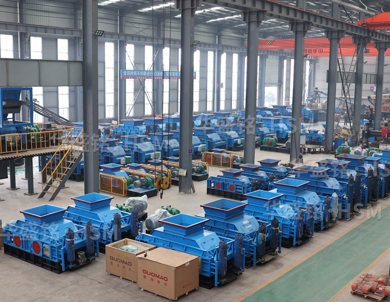  砂石料用哪種破碎機？沙頭料全液壓對輥破碎機多少錢？